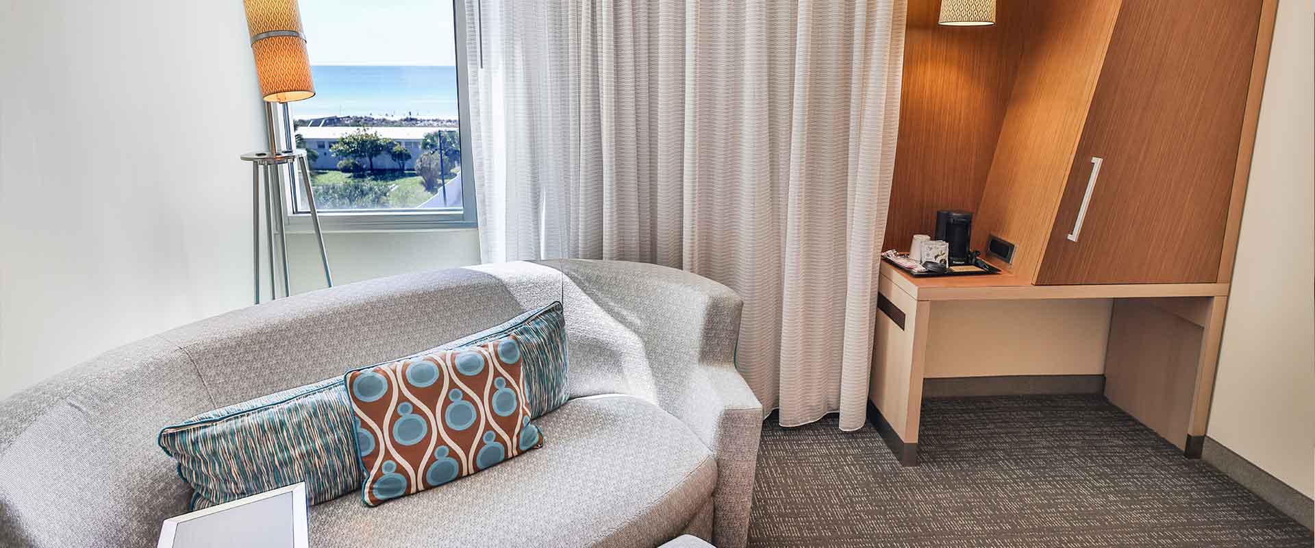 Sundrift Ocean front king room