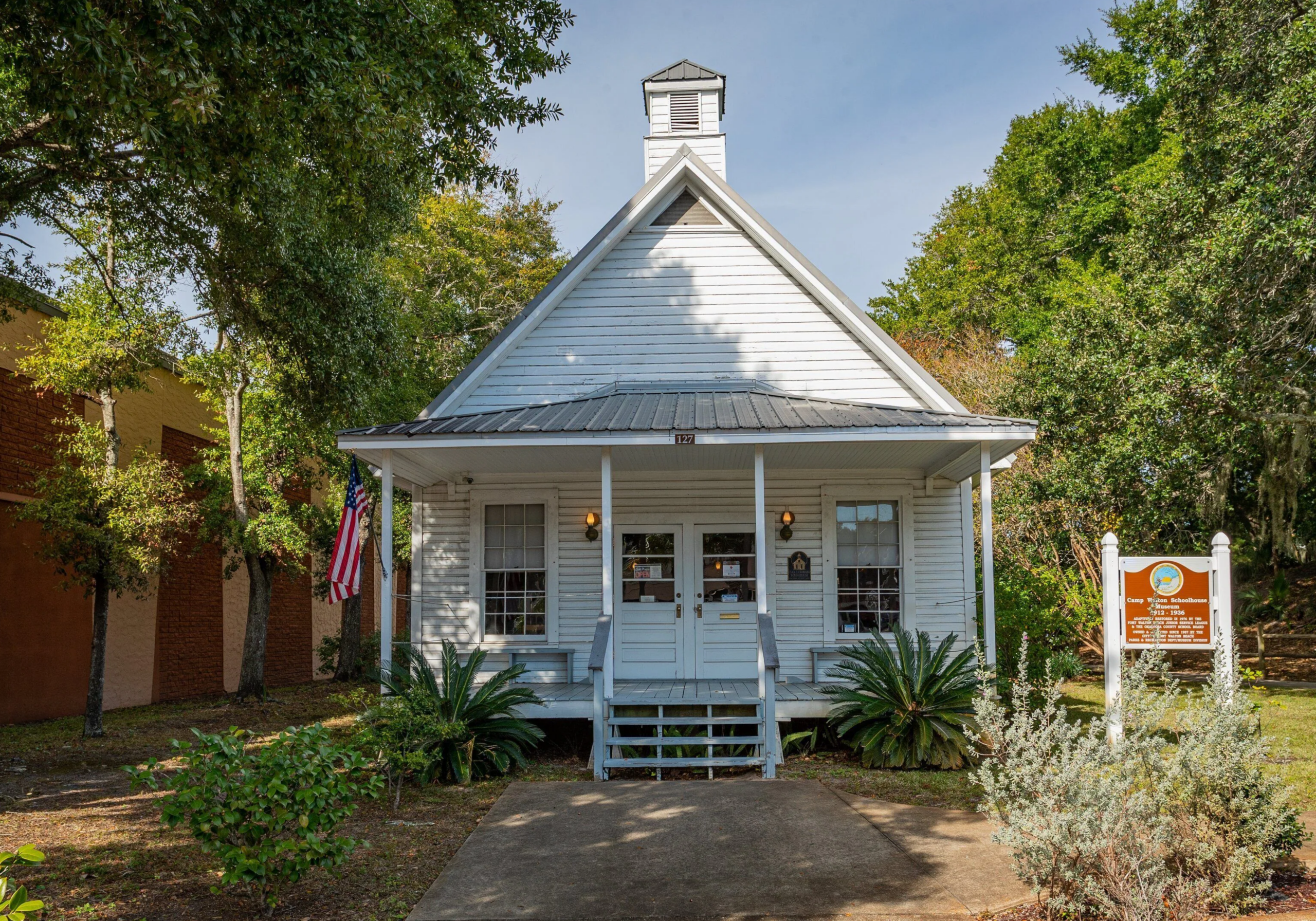Camp Walton Schoolhouse Museum historic building in Fort Walton Beach Florida